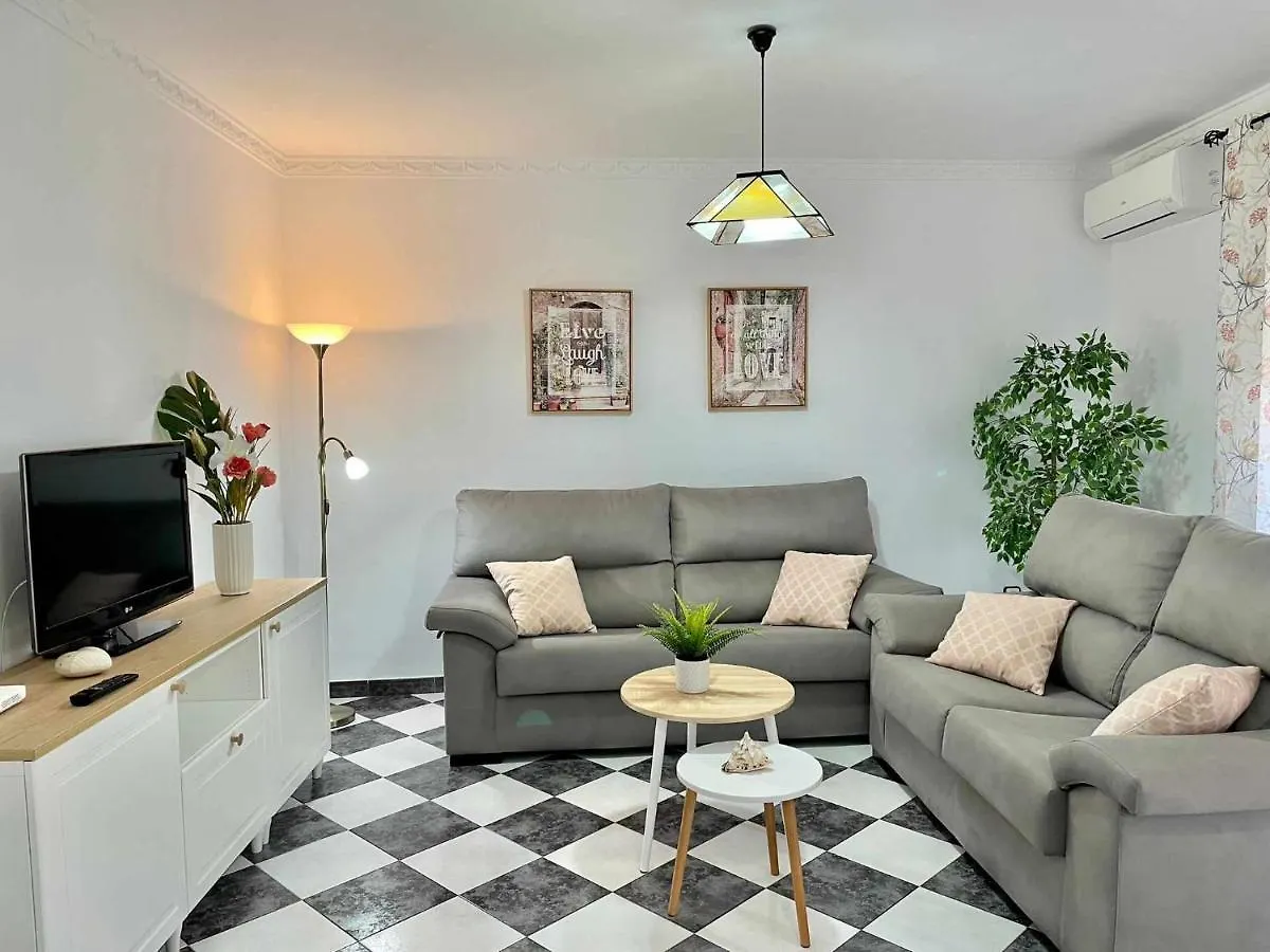 Apartment Apartamento De 3 Dorm En Pleno Centro De Nerja Spain