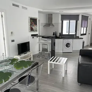 3 Gran8nerja Apartment