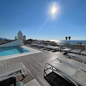 Plaza Cavana Hotell
